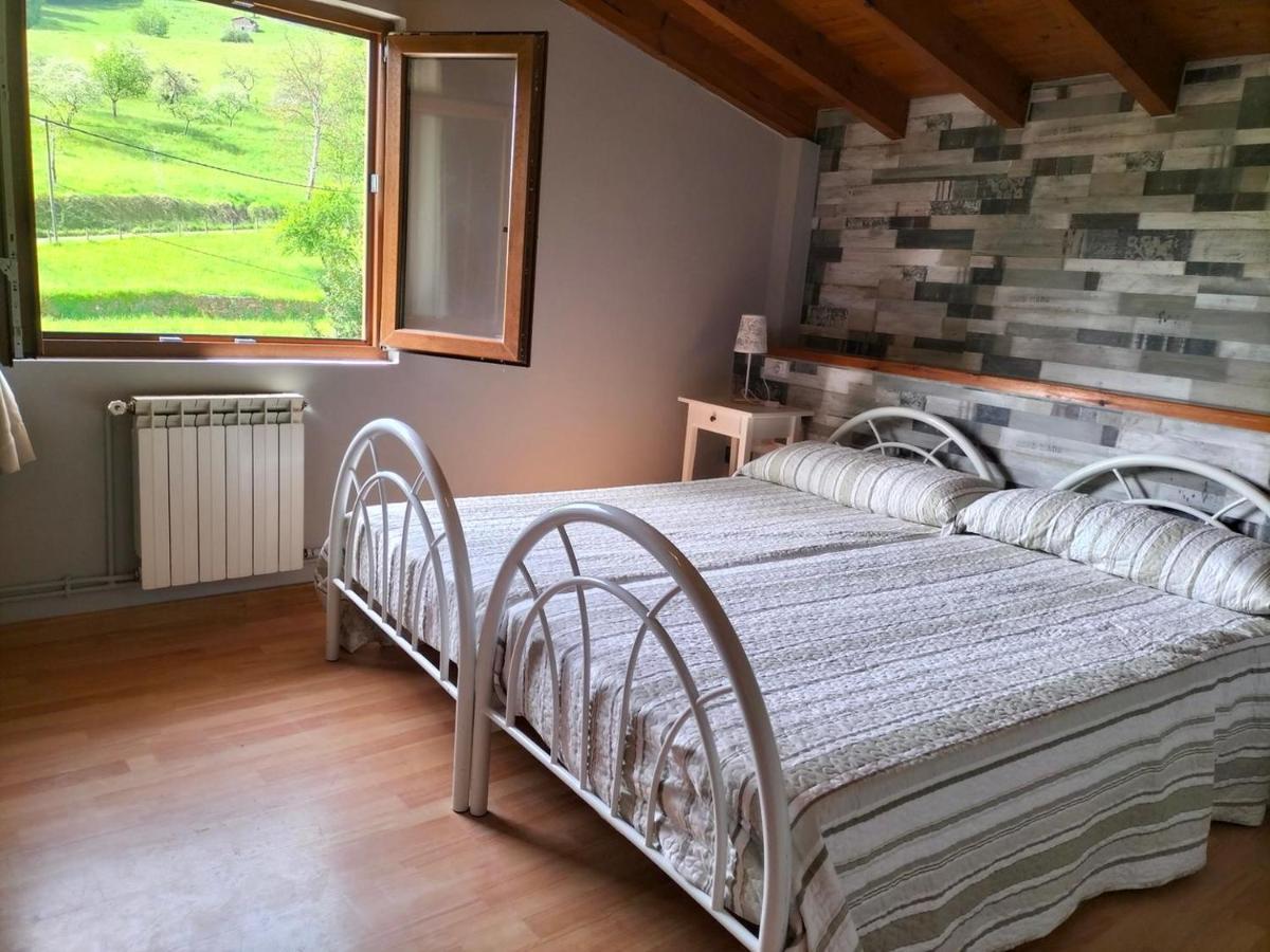 Apartamentos La Corona Llames de Parres Zewnętrze zdjęcie
