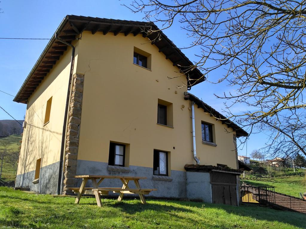 Apartamentos La Corona Llames de Parres Zewnętrze zdjęcie